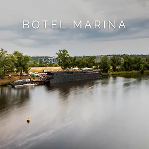 ** Bateau-hôtel Marina République tchèque