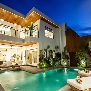 Zayana Seminyak (Bali)